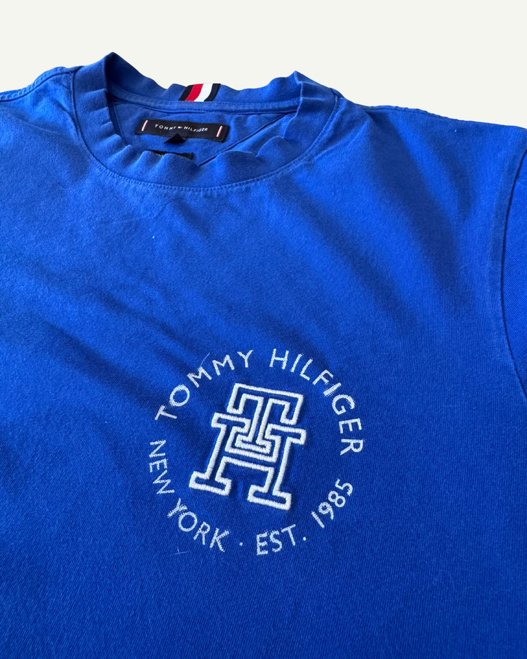 Playera azul Tommy Hilfiger