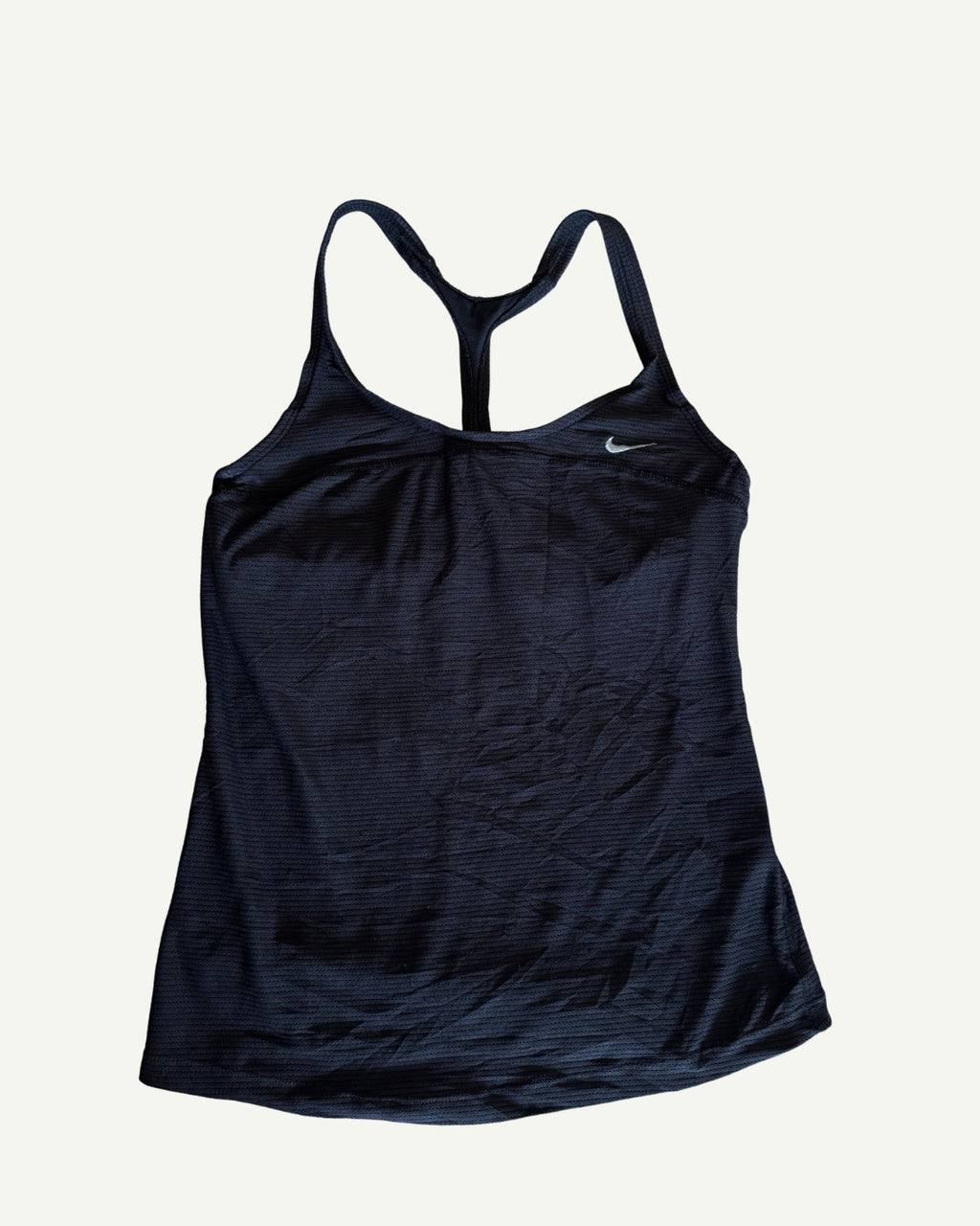 Playera Nike deportiva con top